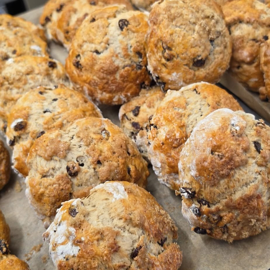 The Fruit Scone Cream Team Hamper